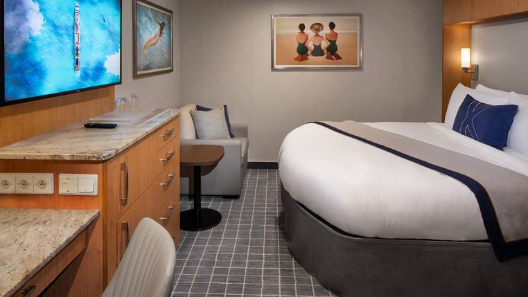 Celebrity Silhouette Inside (I2) cabin, photo 1 of 7