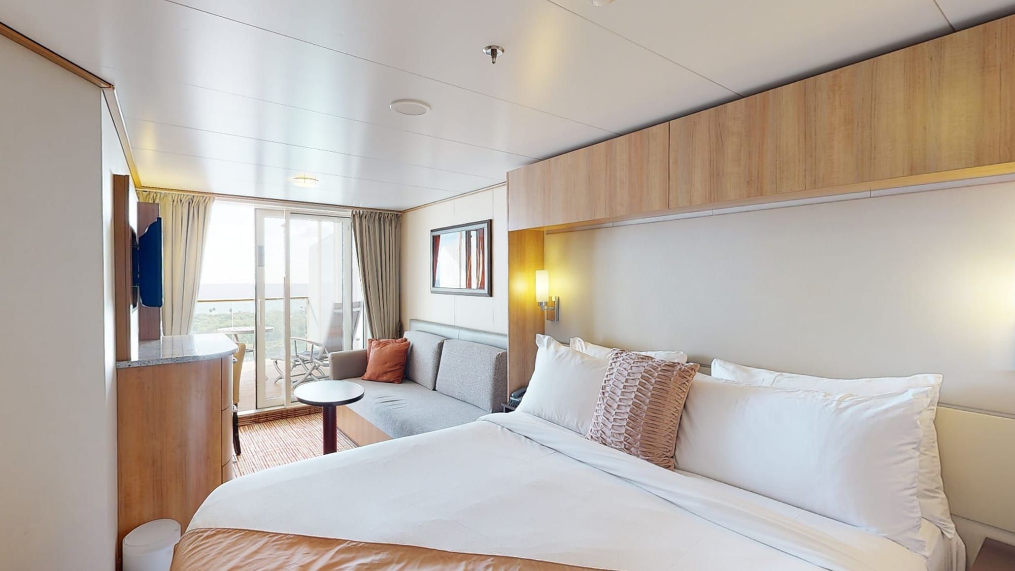 Celebrity Silhouette Prime AquaClass (A1) bedroom, photo 2 of 2