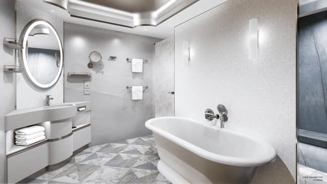 Concierge Royal Suite with Oceanview Verandah Image 4