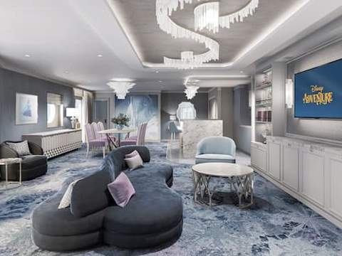 Concierge Royal Suite with Oceanview Verandah Image 6
