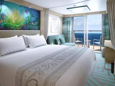 Deluxe Oceanview Stateroom with Verandah Image 1