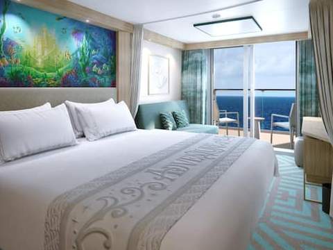 Deluxe Oceanview Stateroom with Verandah Image 1