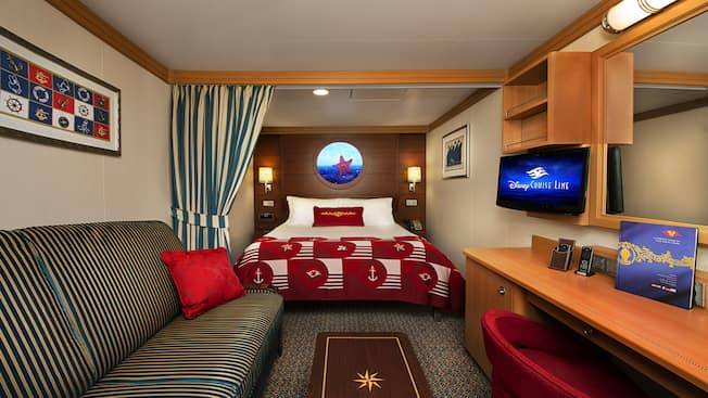 Deluxe Inside Stateroom Image 5