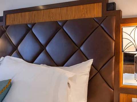 Concierge 1-Bedroom Suite with Verandah Image 5