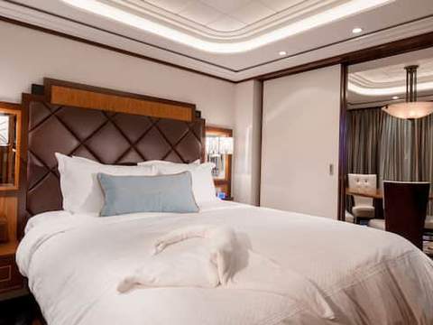 Concierge 1-Bedroom Suite with Verandah Image 6