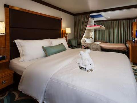 Concierge Family Oceanview Stateroom with Verandah Image 3