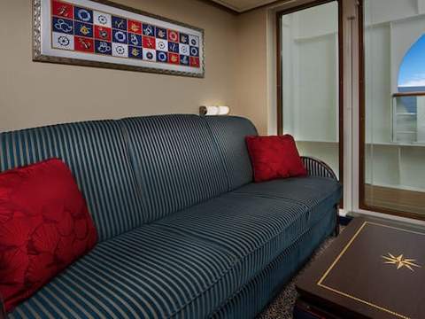 Deluxe Oceanview Stateroom with Verandah Image 2