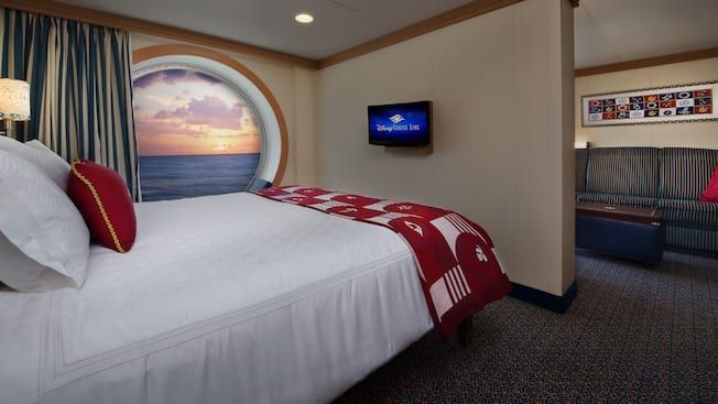 Deluxe Family Oceanview Stateroom Image 3