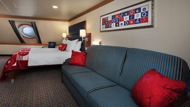 Deluxe Oceanview Stateroom Image 1