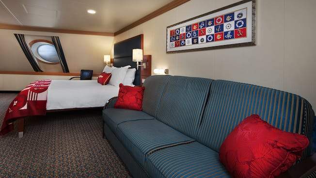 Deluxe Oceanview Stateroom Image 1
