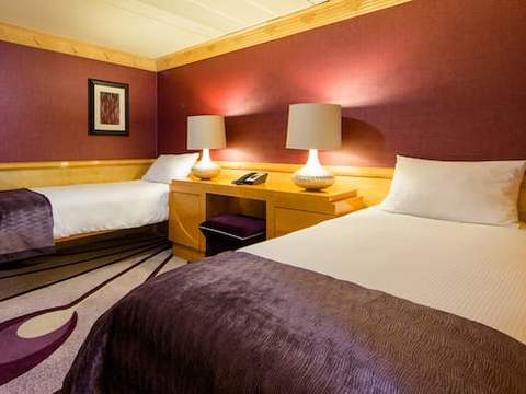 Concierge Royal Suite with Verandah Image 8