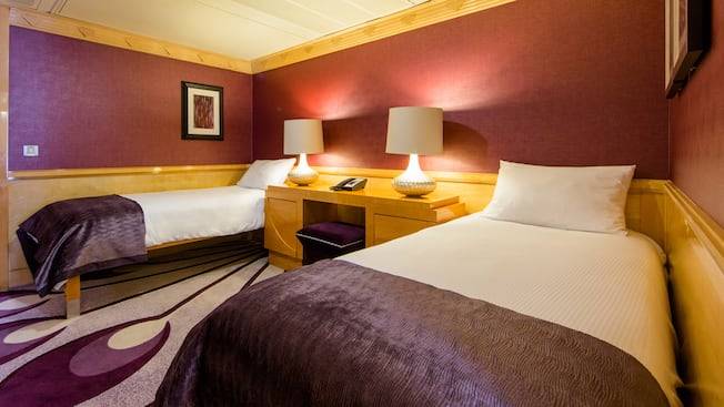 Concierge Royal Suite with Verandah Image 8