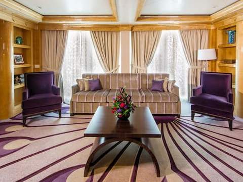 Concierge Royal Suite with Verandah Image 1
