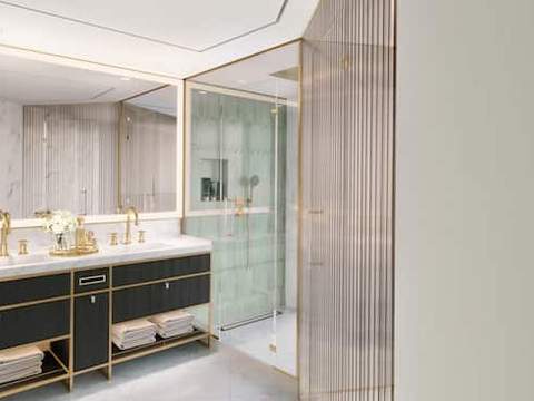 Concierge 2-Story Royal Suite with Verandah Image 9