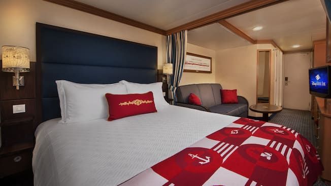 Deluxe Inside Stateroom Image 3