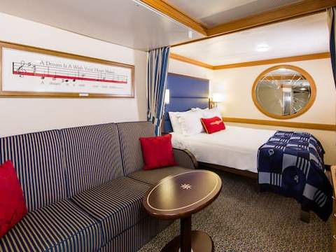 Standard Inside Stateroom Image 4