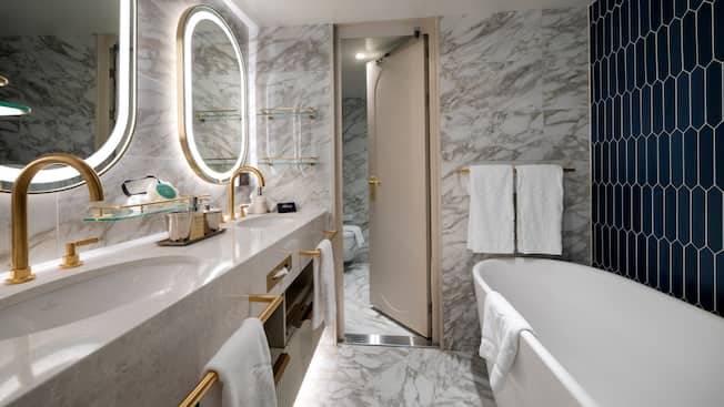 Concierge 2-Bedroom Suite with Verandah Image 4