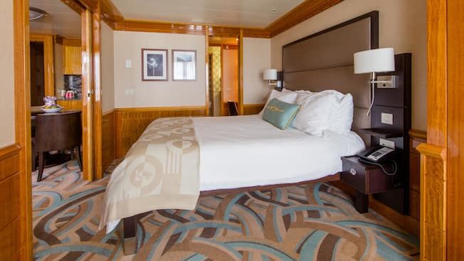 Concierge 1-Bedroom Suite with Verandah Image 4
