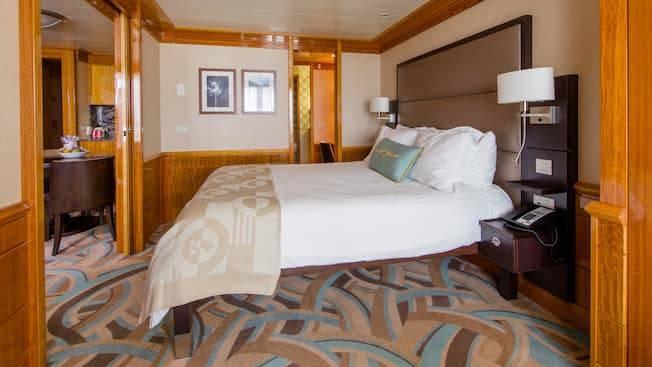 Concierge 1-Bedroom Suite with Verandah Image 4