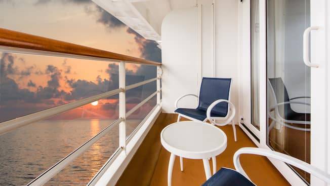 Concierge Family Oceanview Stateroom with Verandah Image 2