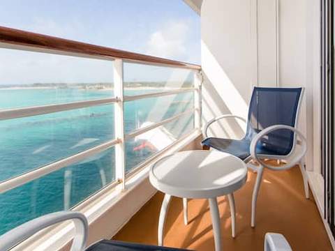 Deluxe Oceanview Stateroom with Verandah Image 2