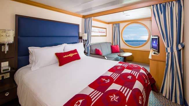 Deluxe Oceanview Stateroom Image 1