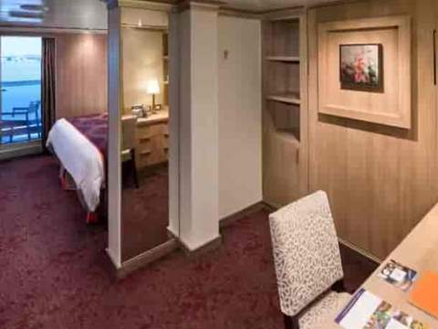 Holland America Signature Suite — suite