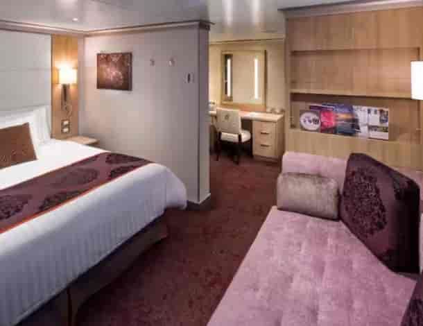 Holland America Signature Suite — suite