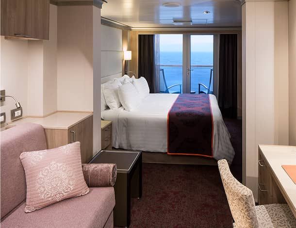 Holland America Vista Suite — suite