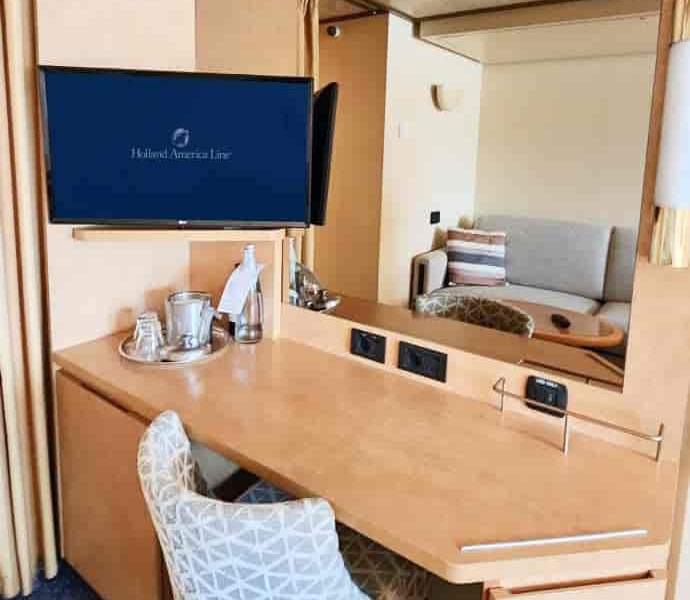 Holland America Ocean-view — stateroom