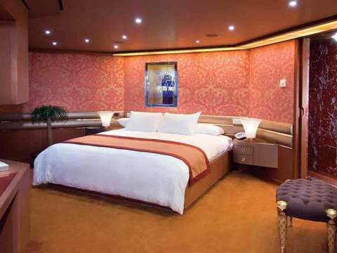 Holland America Pinnacle Suite — suite