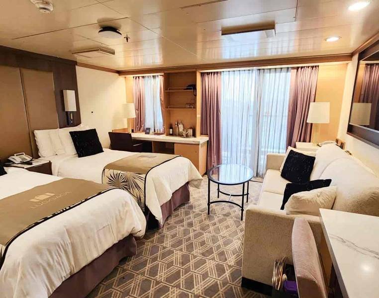 Holland America Signature Suite — suite