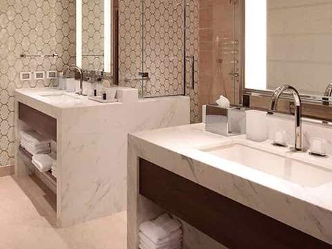 Holland America Pinnacle Suite — bathroom