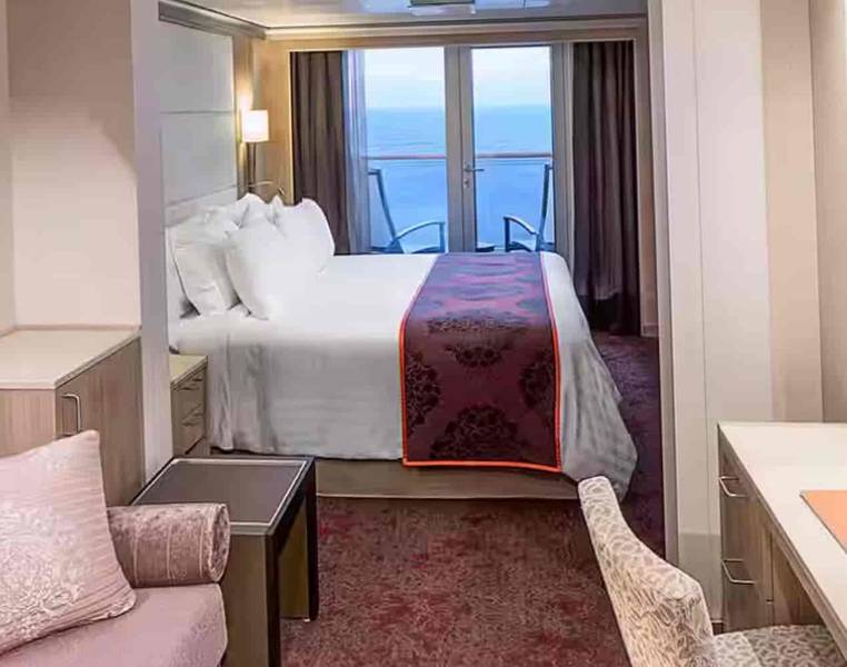 Holland America Vista Suite — suite