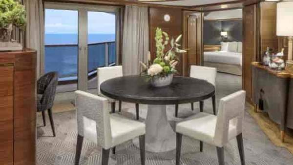 Holland America Pinnacle Suite — suite Holland America Pinnacle Suite — suite