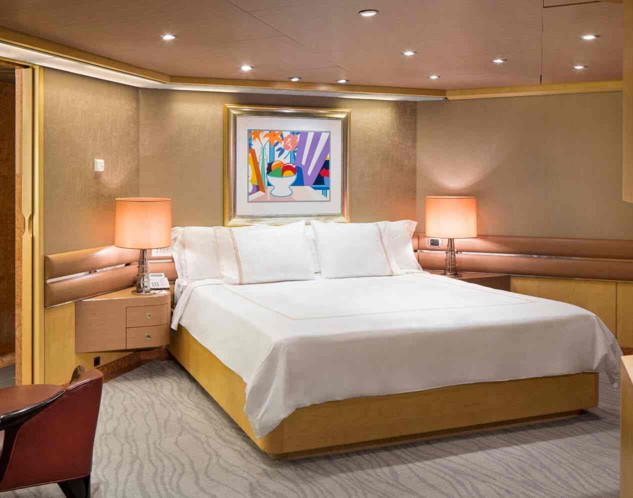 Holland America Pinnacle Suite — suite