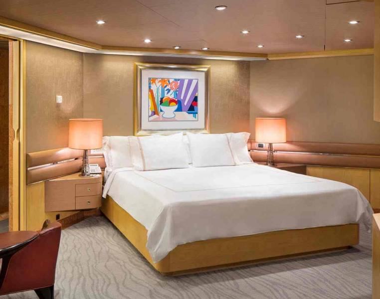 Holland America Pinnacle Suite — suite