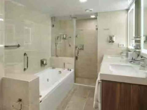 Holland America Neptune Suite — bathroom
