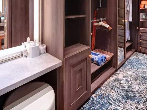 Holland America Pinnacle Suite — dressing room