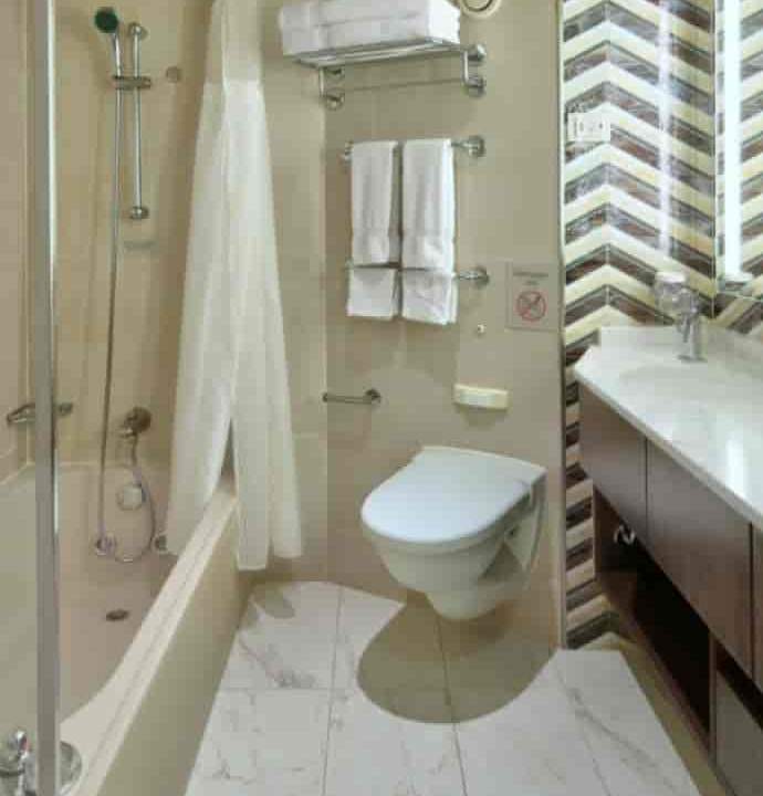 Holland America Signature Suite — suite
