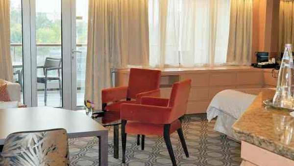Holland America Neptune Suite — sitting area