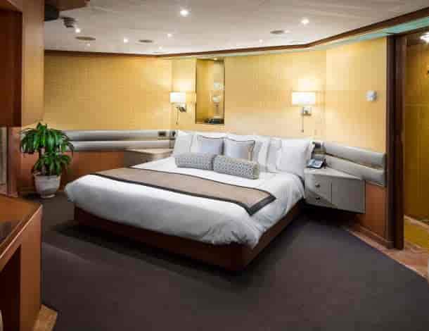 Holland America Pinnacle Suite — suite Holland America Pinnacle Suite — suite