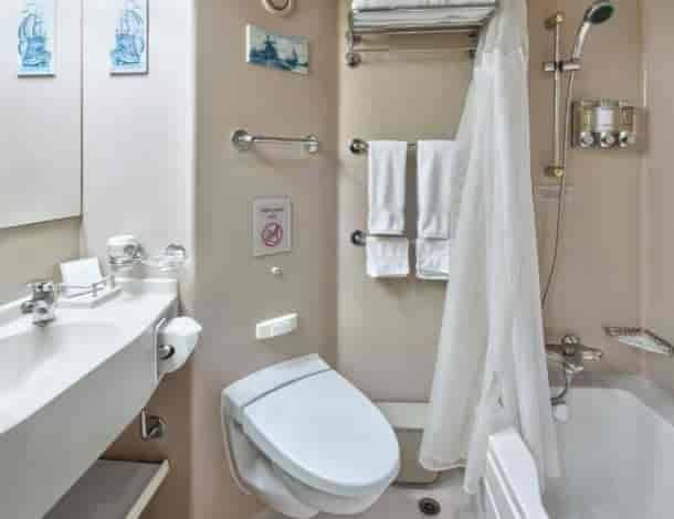 Holland America Verandah — bathroom