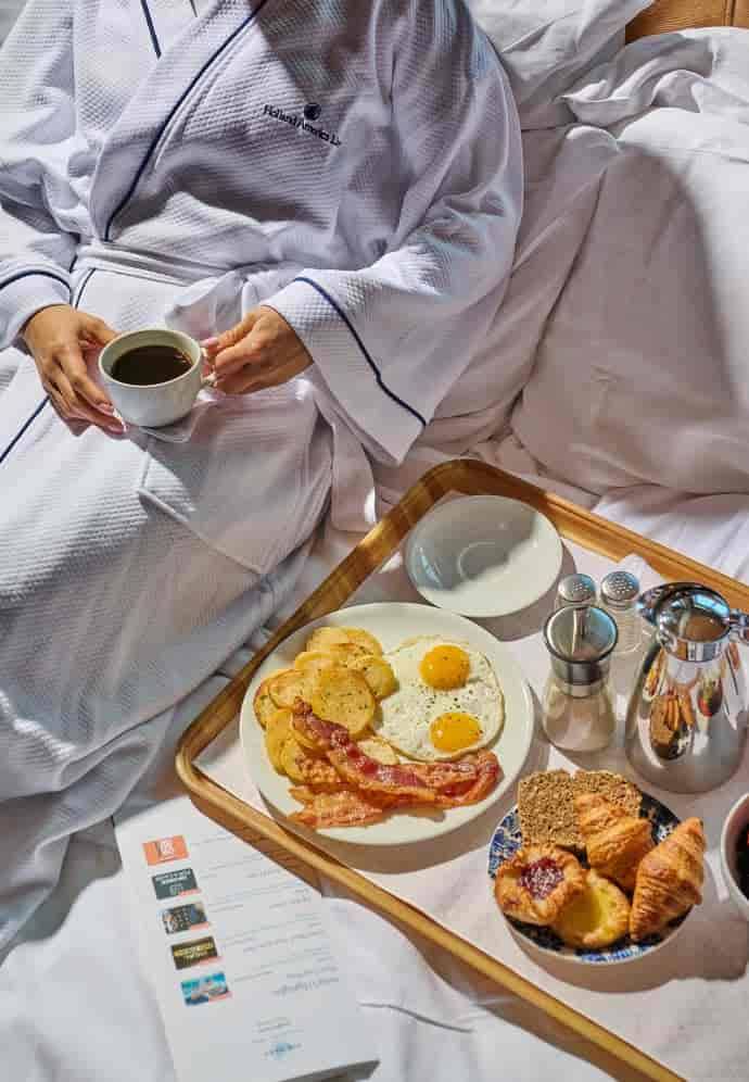 Holland America Ocean-view — breakfast in bed
