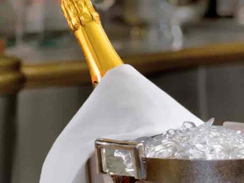 Holland America Pinnacle Suite — amenities