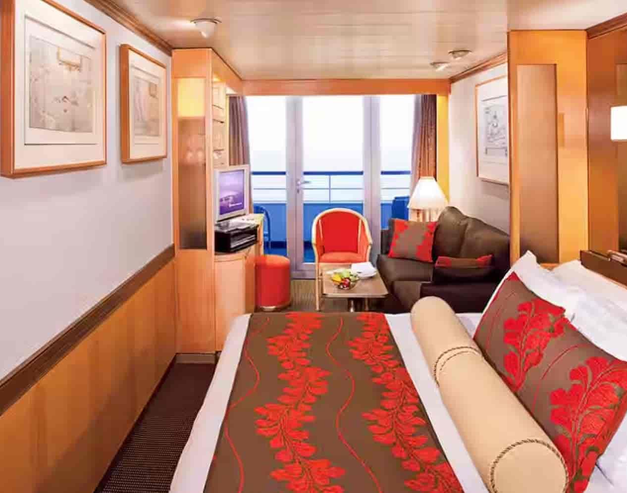 Holland America Vista Suite — suite