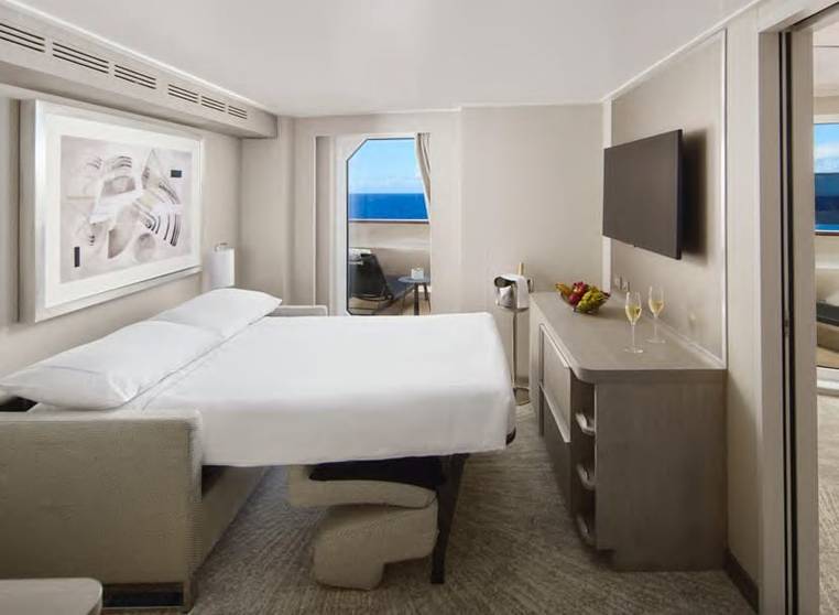 Norwegian Luna Family Suite with Master Bedroom & Large Balcony (SJ) bedroom