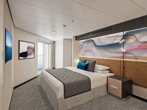 Norwegian Luna Family Suite with Master Bedroom & Large Balcony (SJ) bedroom, photo 1 of 2