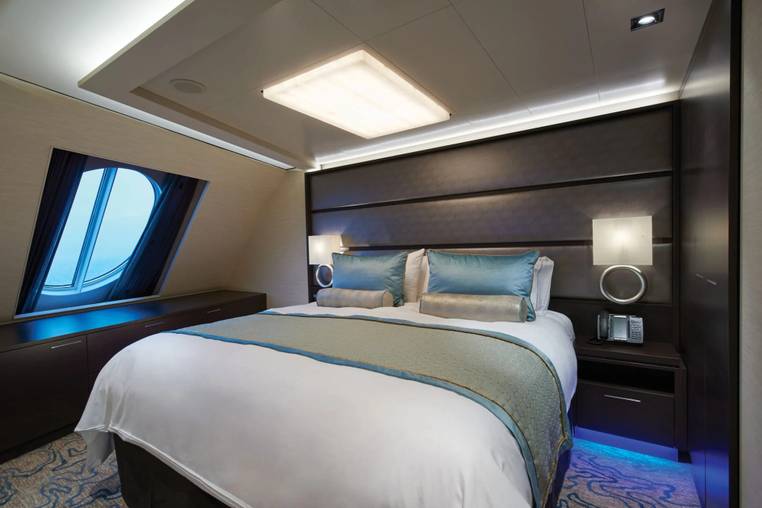 Norwegian Escape The Haven Forward-Facing Penthouse with Balcony (HG) bedroom, photo 1 of 2
