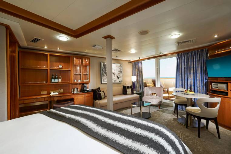 Norwegian Sun Penthouse with Balcony (SH) cabin